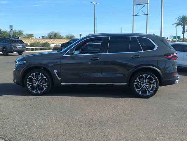 New 2026 BMW X5 xDrive40i w/ Climate Comfort Package image 9