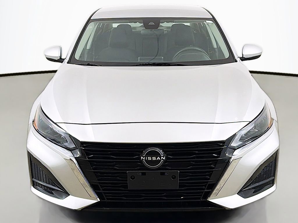 Used 2023 Nissan Altima 2.5 S image 6