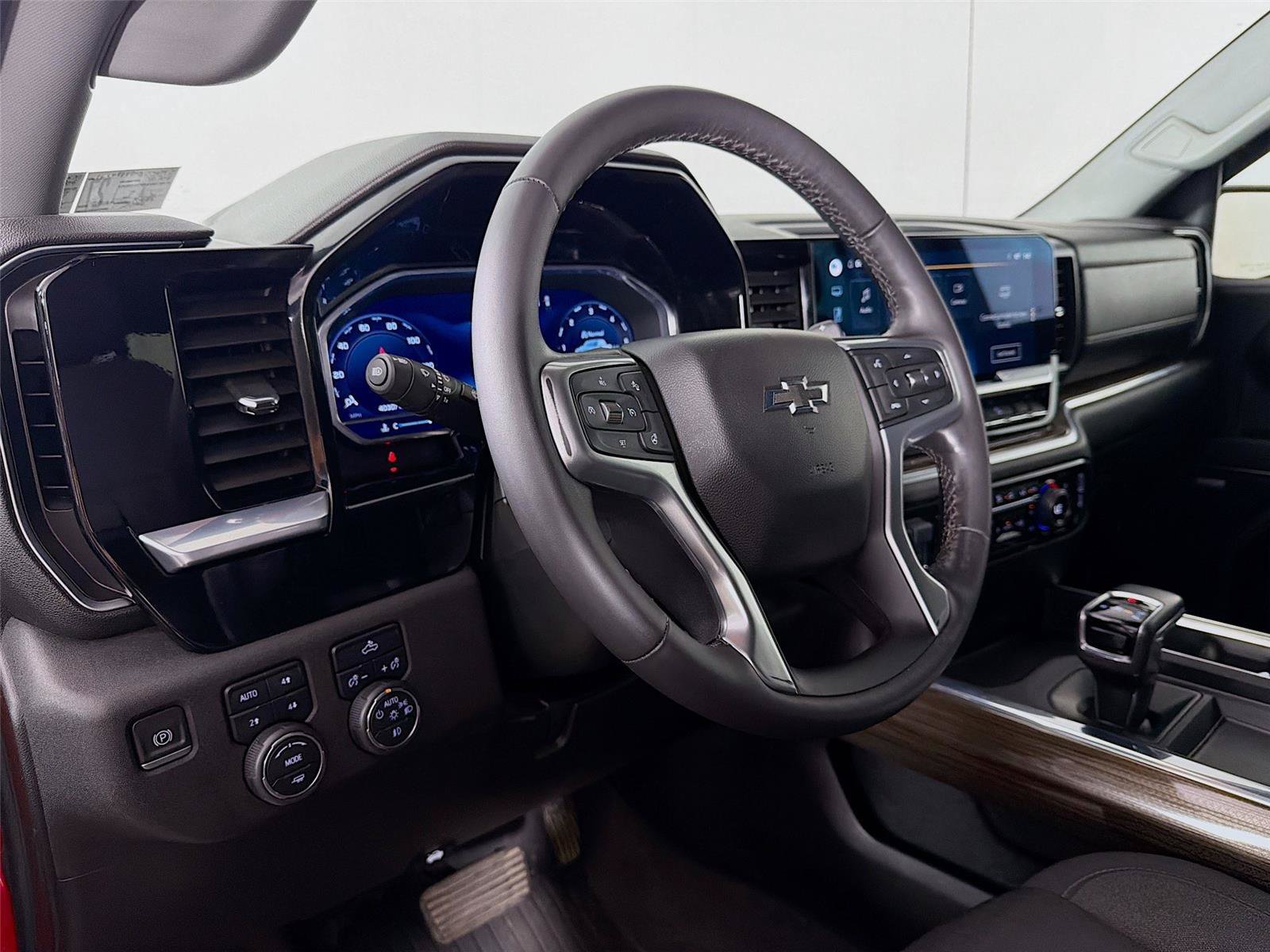 Used 2022 Chevrolet Silverado 1500 RST w/ All Star Edition Plus AWD/4WD image 16