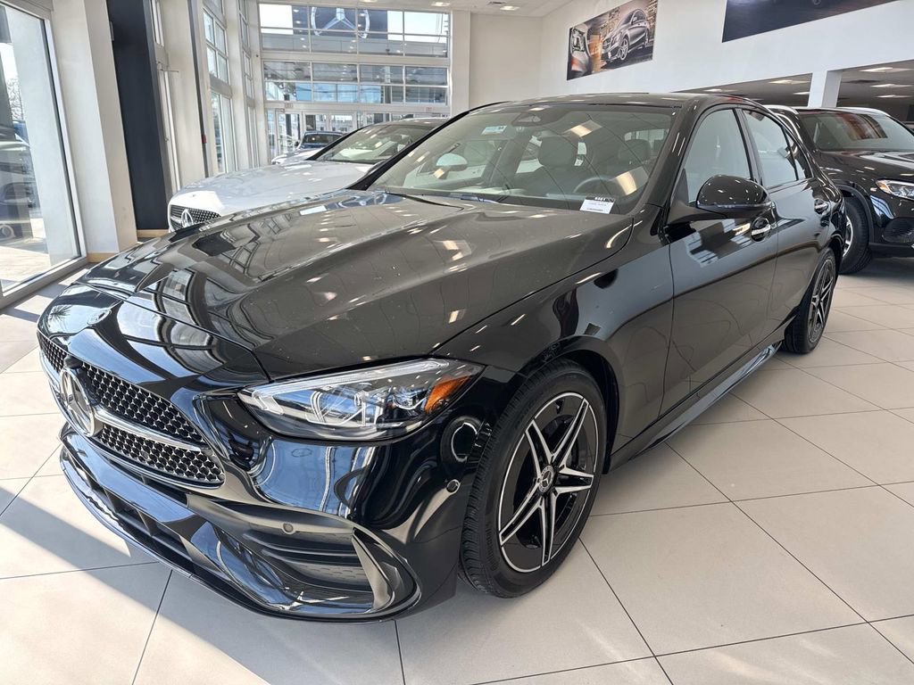 Used 2024 Mercedes-Benz C 300 Sedan image 3