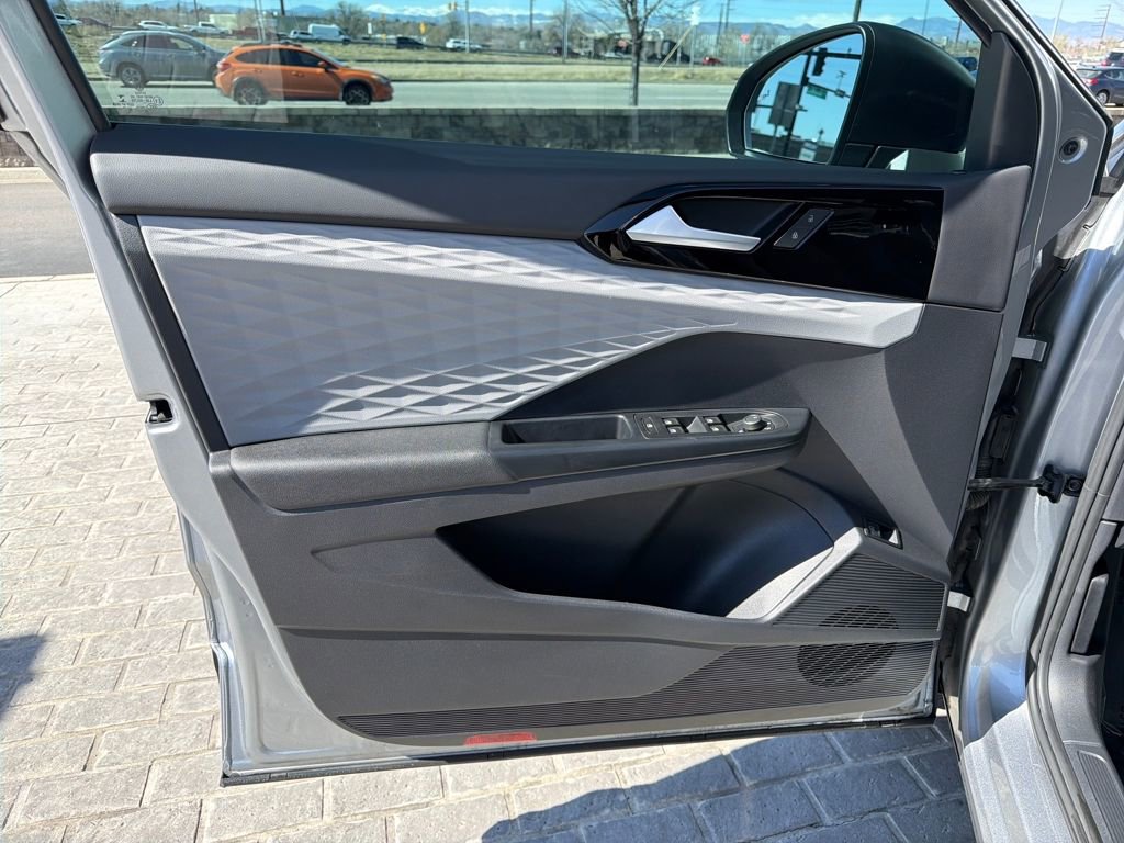 Certified 2022 Volkswagen Taos S w/ IQ Drive S Package image 12