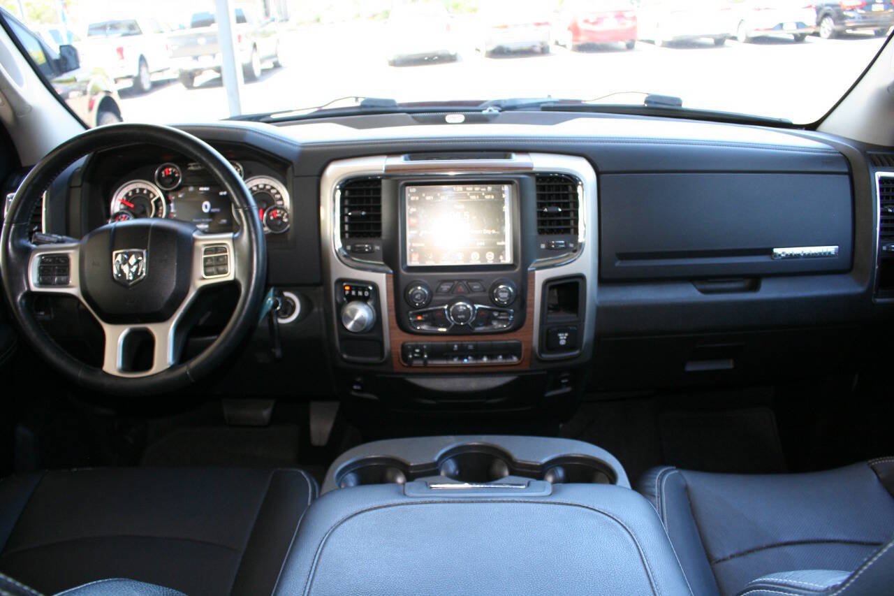 Used 2014 RAM 1500 Laramie RWD image 13