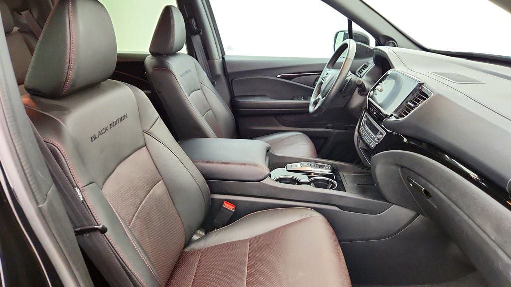 Used 2024 Honda Ridgeline Black Edition image 24