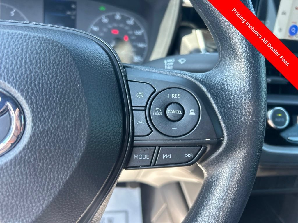 Used 2024 Toyota Corolla Cross AWD Hybrid image 8