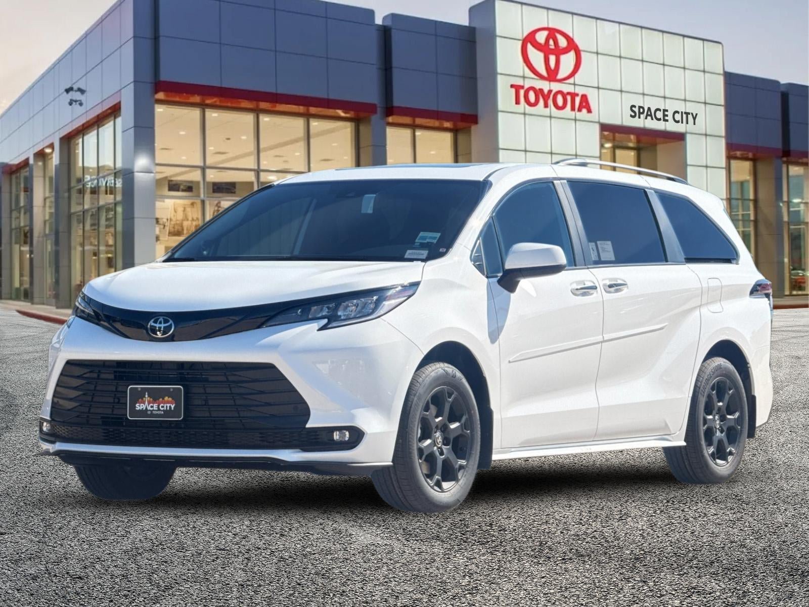 New 2026 Toyota Sienna XLE Woodland Edition AWD/4WD image 2