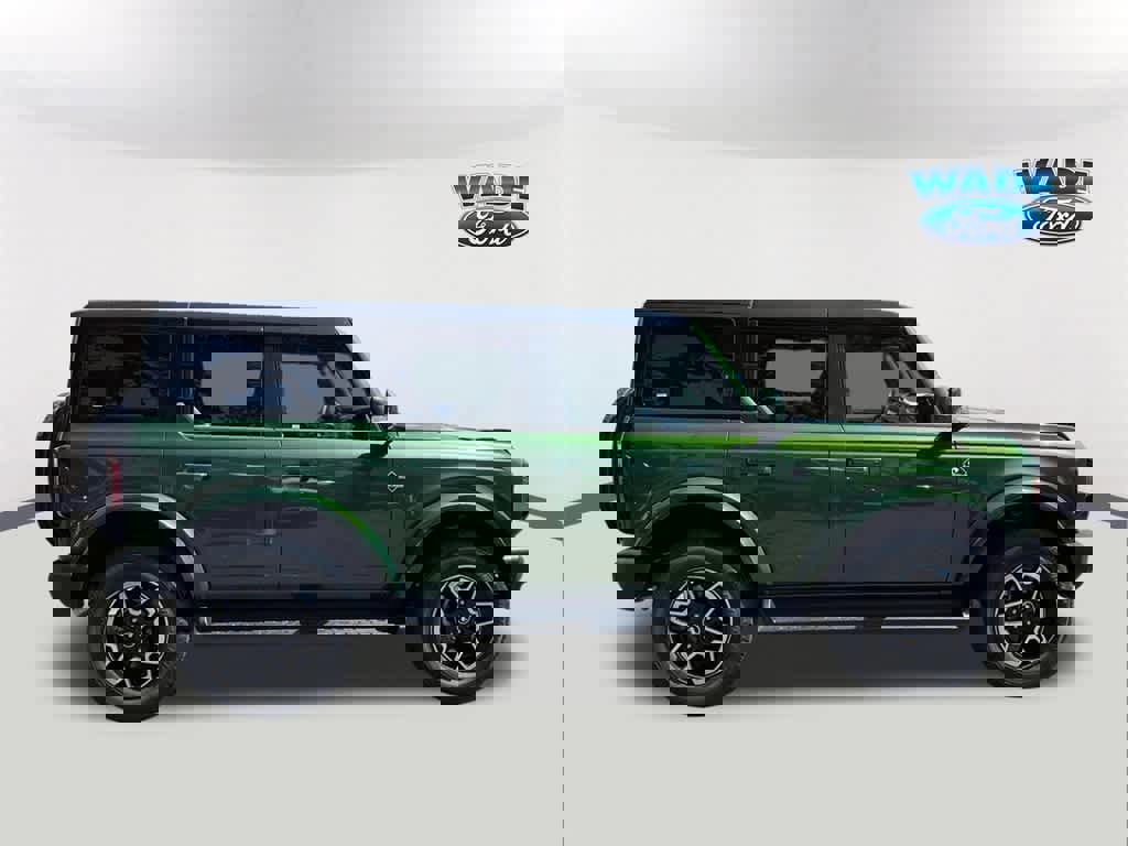 New 2025 Ford Bronco Outer Banks image 4