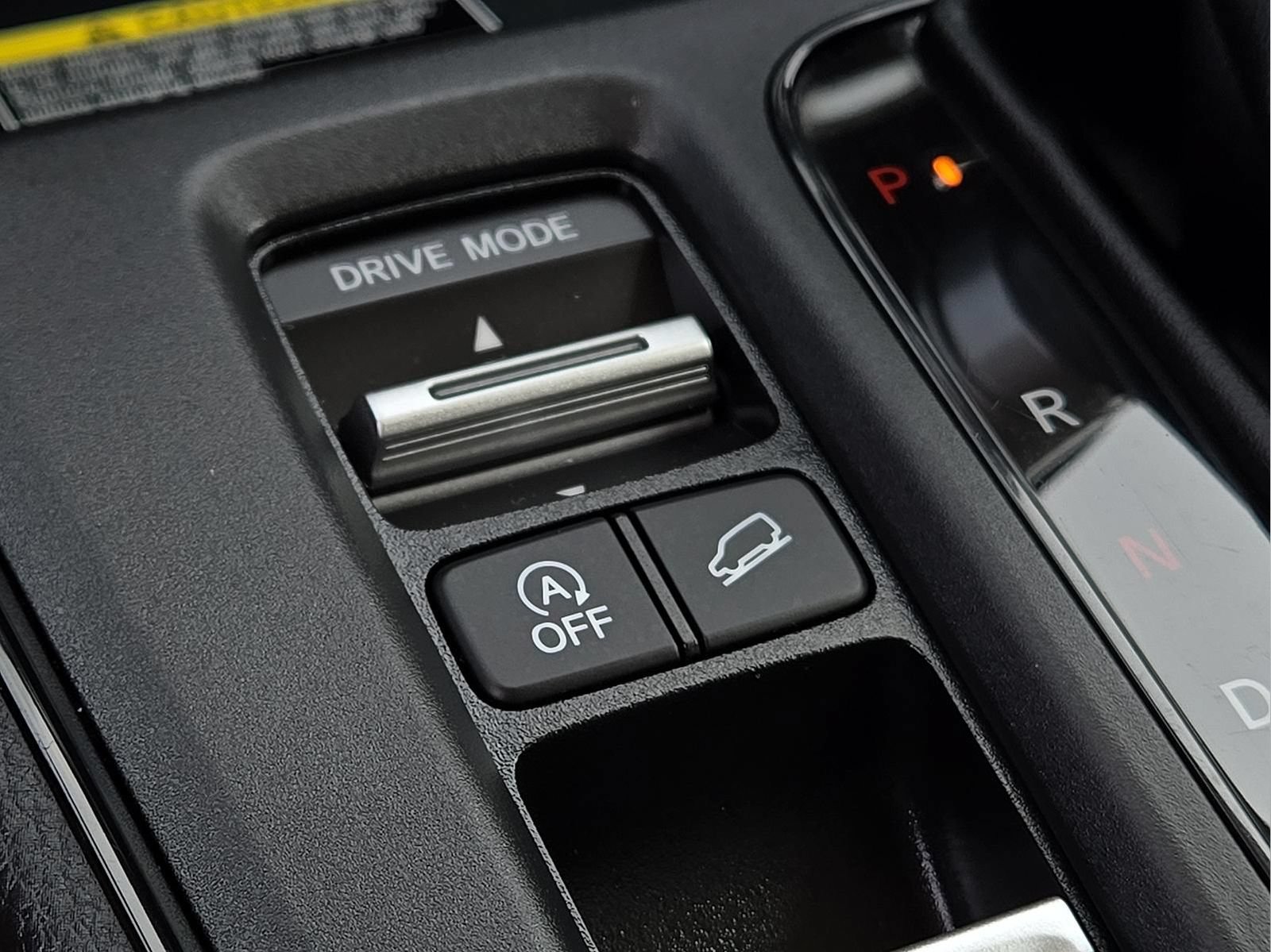 Used 2025 Honda CR-V EX-L image 17