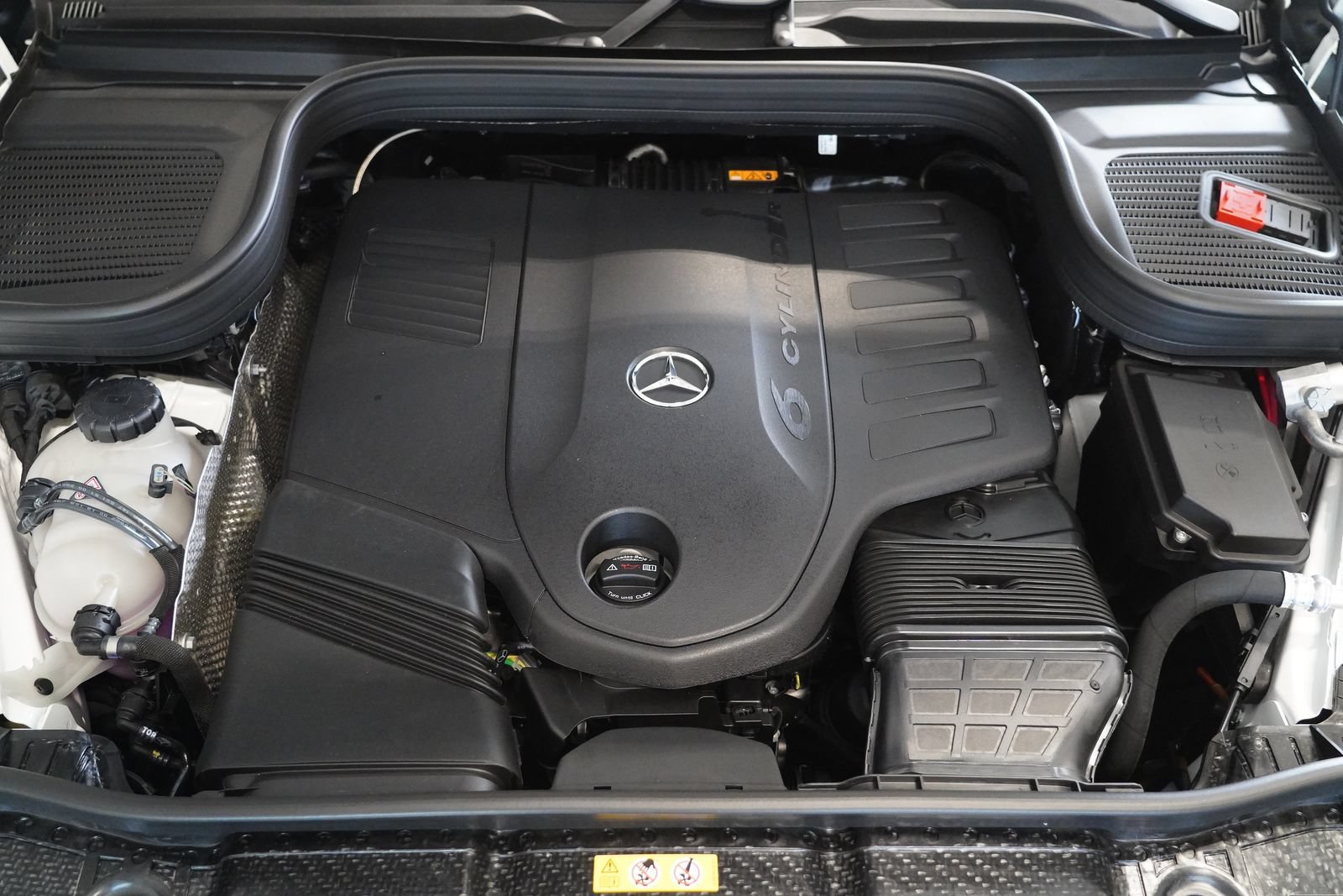 New 2026 Mercedes-Benz GLE 450 4MATIC Coupe image 32