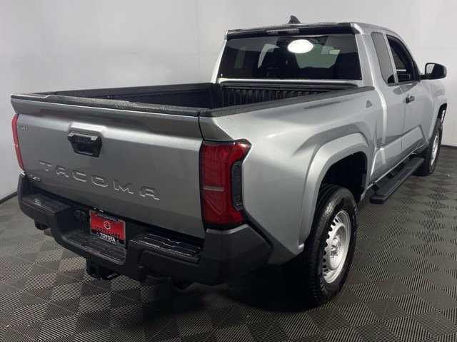 Used 2025 Toyota Tacoma SR w/ Towing Package AWD/4WD image 8
