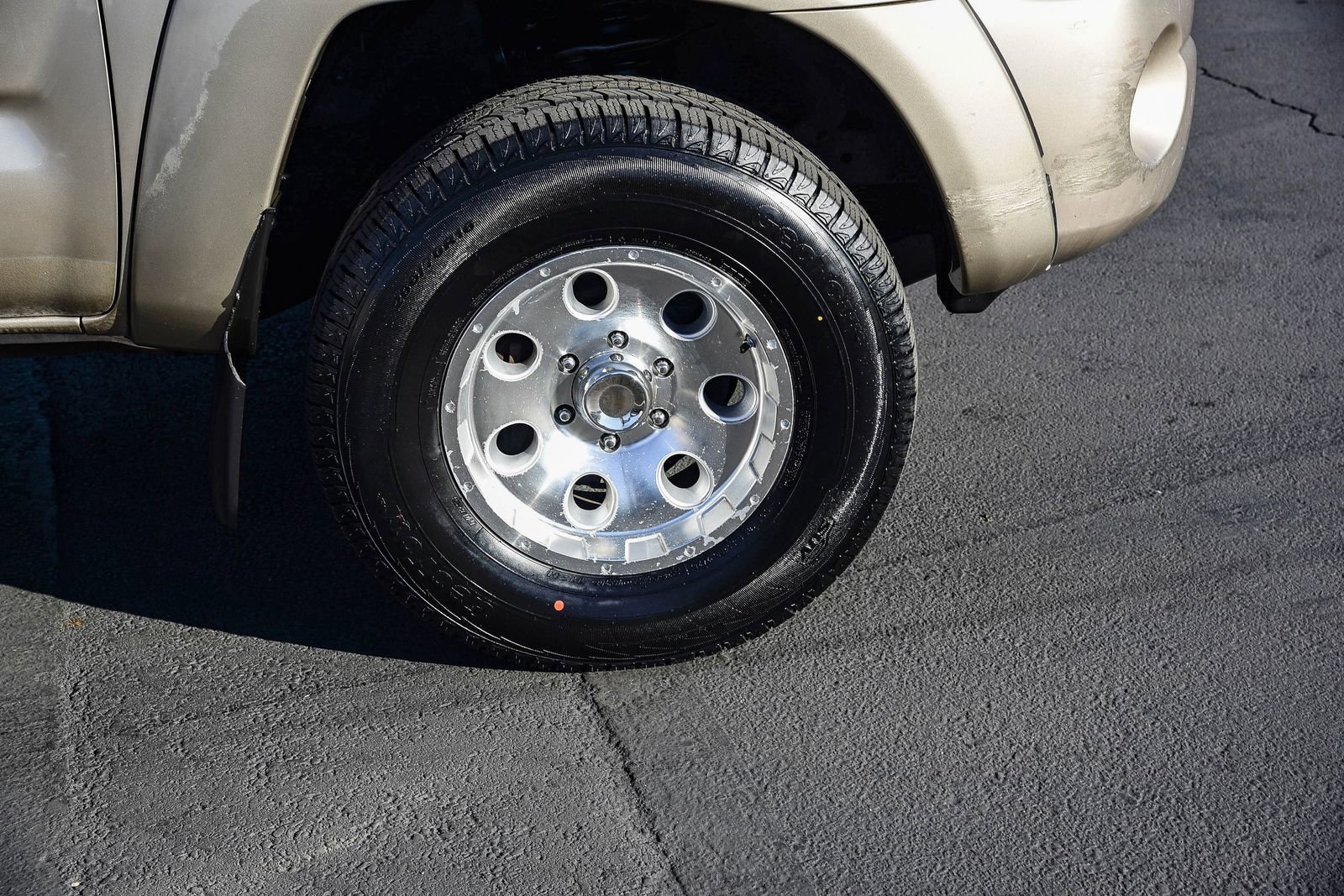 Used 2006 Toyota Tacoma PreRunner image 11