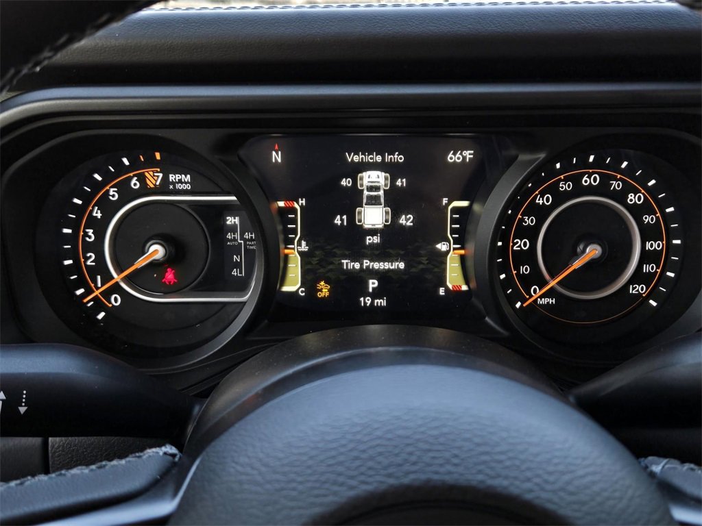 New 2026 Jeep Gladiator Mojave image 21