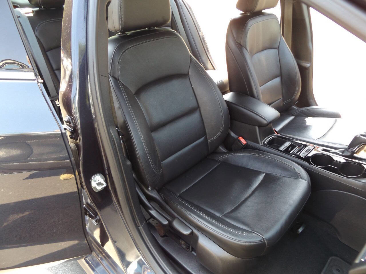 Used 2016 Chevrolet Cruze Premier image 23