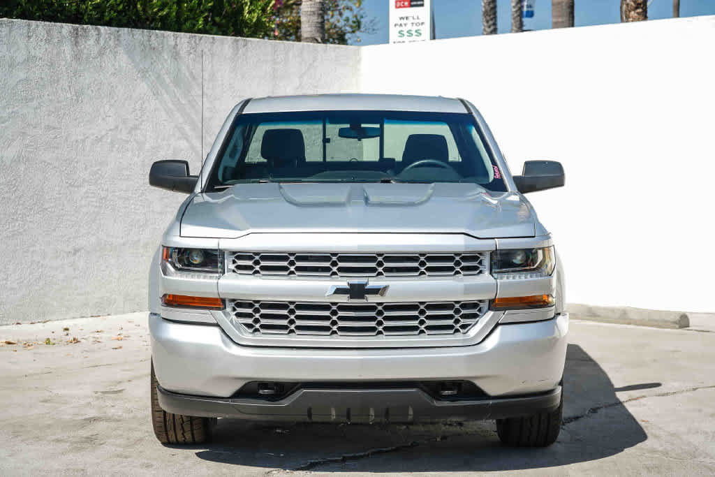 Used 2016 Chevrolet Silverado 1500 Custom w/ Rally 1 Edition RWD image 2