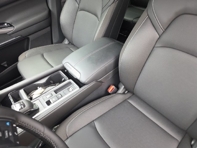 New 2026 Nissan Pathfinder SL w/ SL Premium Package FWD image 19