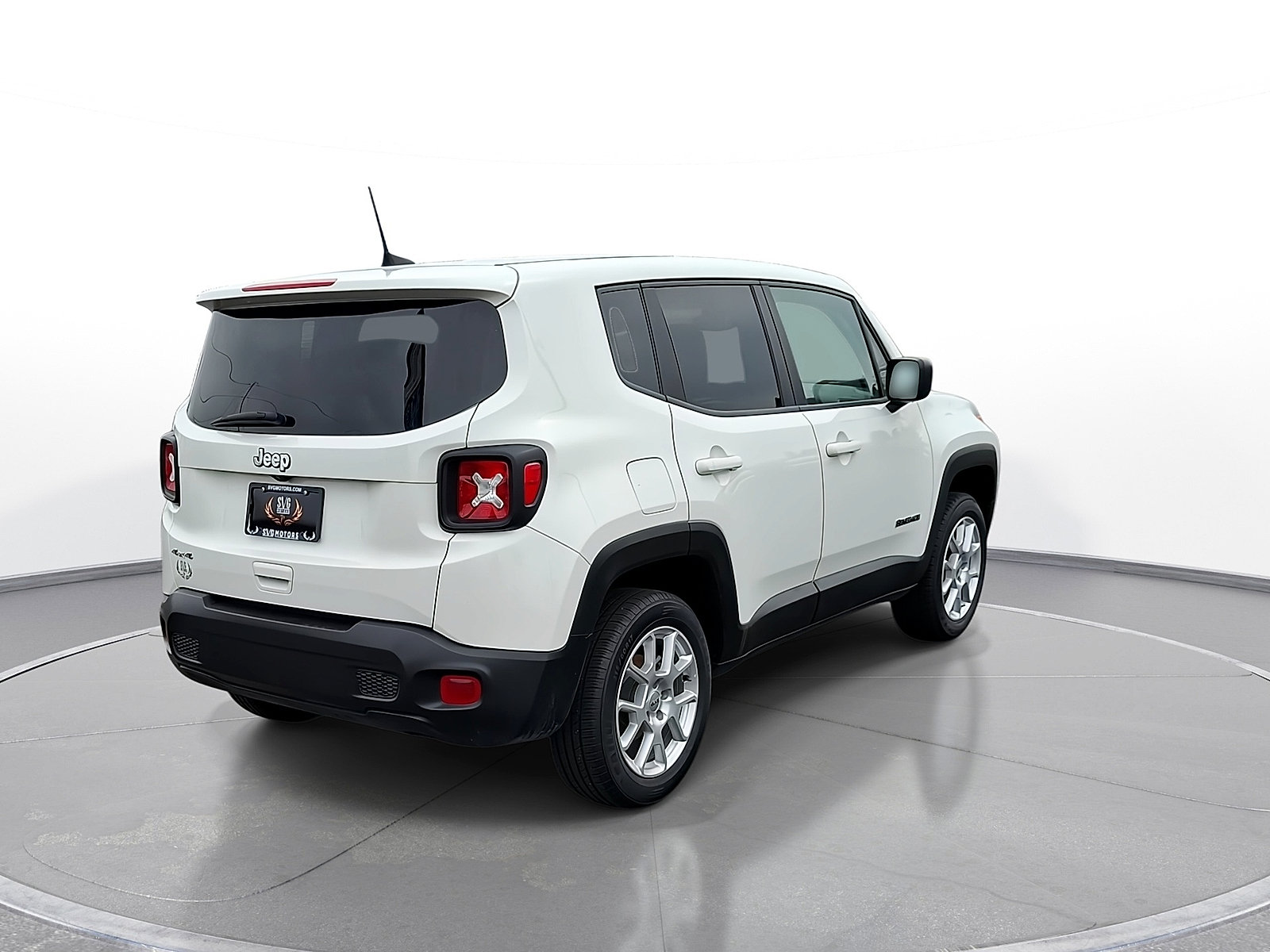 Used 2023 Jeep Renegade Latitude AWD/4WD image 8