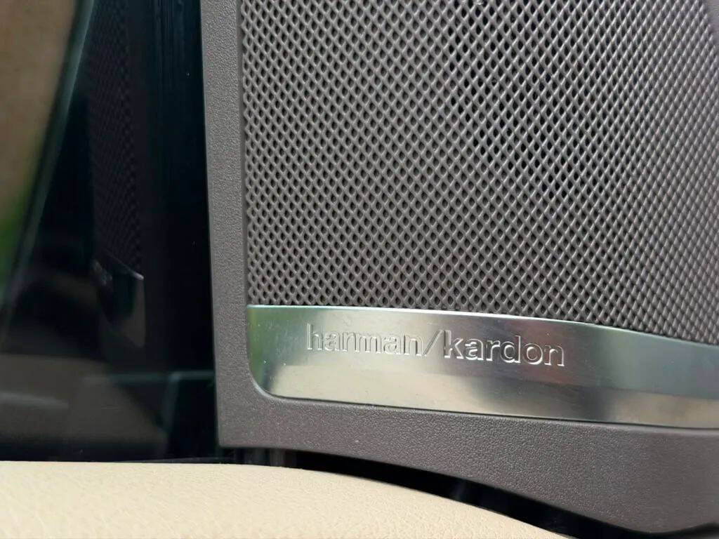 Used 2013 Mercedes-Benz GL 550 4MATIC image 25