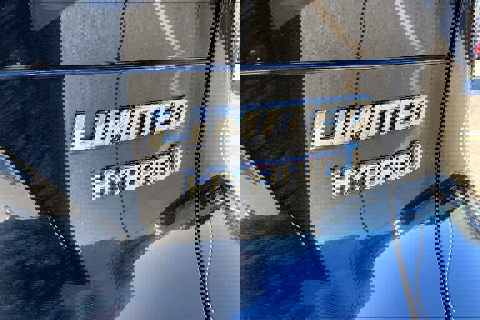 Used 2022 Toyota Venza Limited image 9