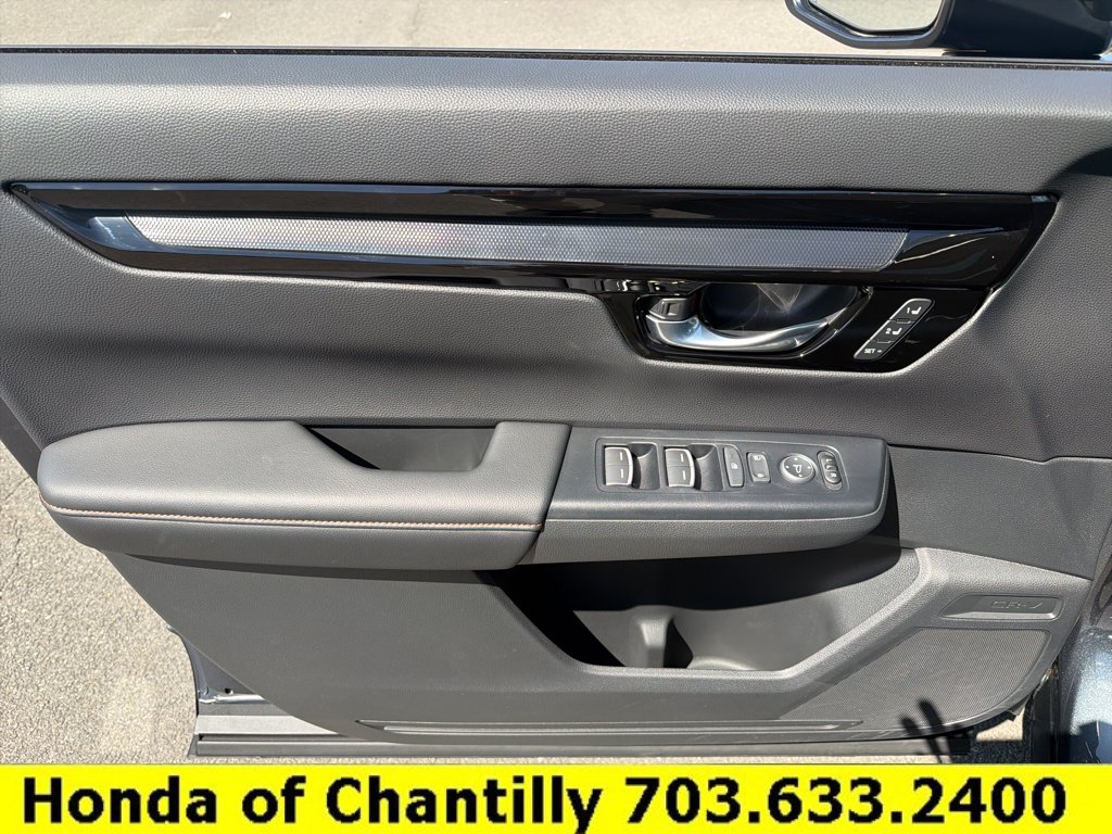Used 2026 Honda CR-V Sport Touring image 22