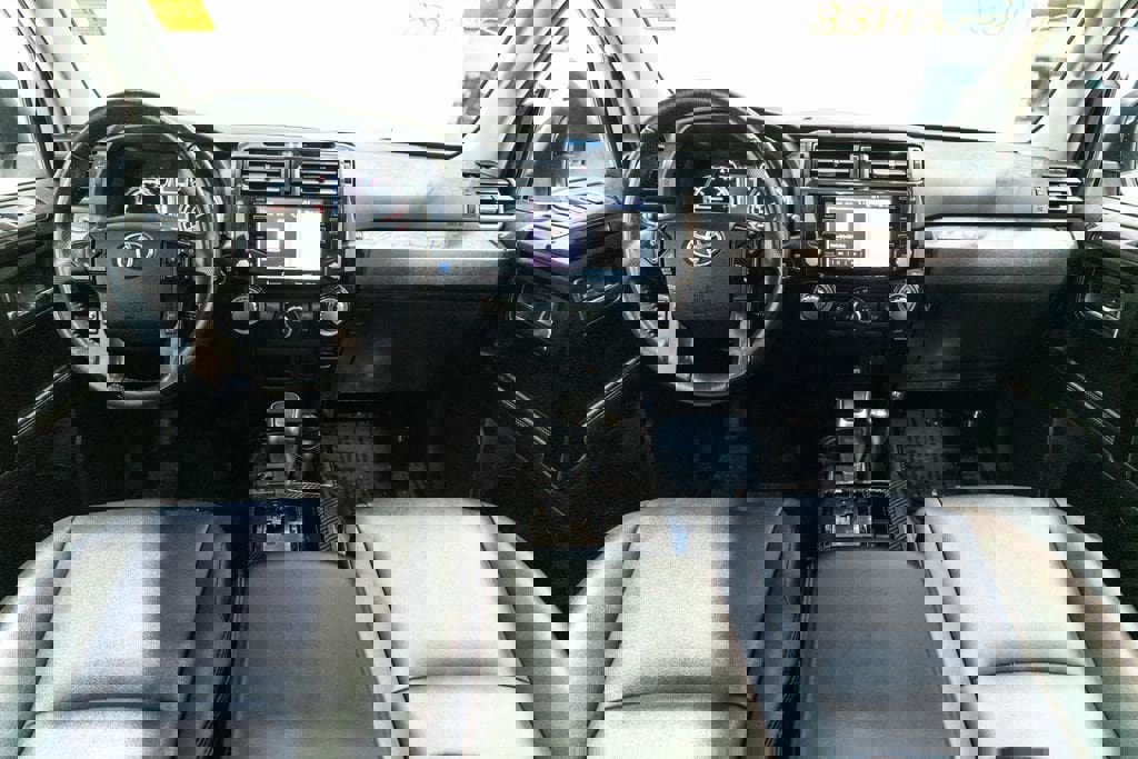 Used 2020 Toyota 4Runner TRD Off-Road Premium w/ Moonroof Package image 15