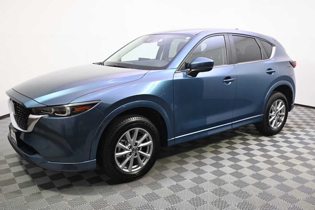 Used 2024 MAZDA CX-5 AWD 2.5 S w/ Select Package image 2