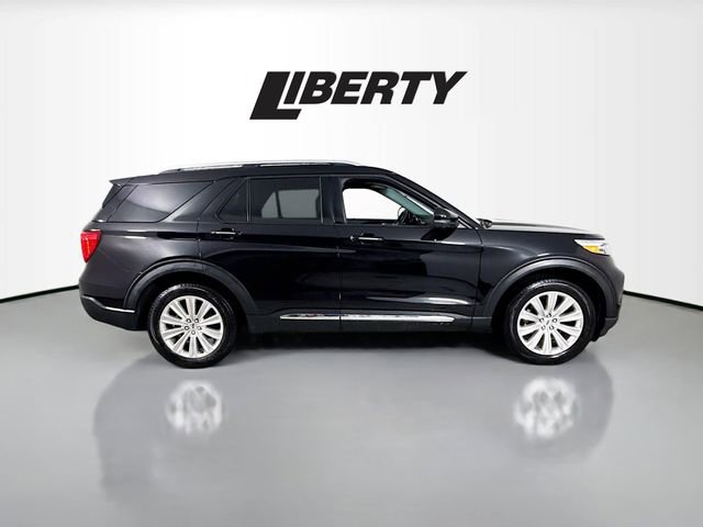Certified 2022 Ford Explorer Limited w/ Equipment Group 301A image 8