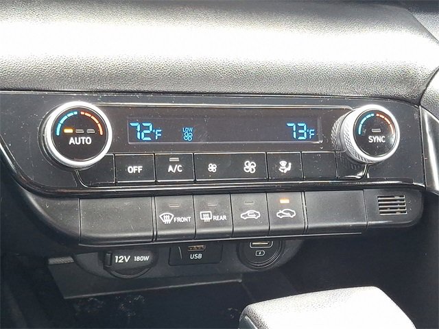 Used 2023 Hyundai Elantra SEL w/ Cargo Package image 15