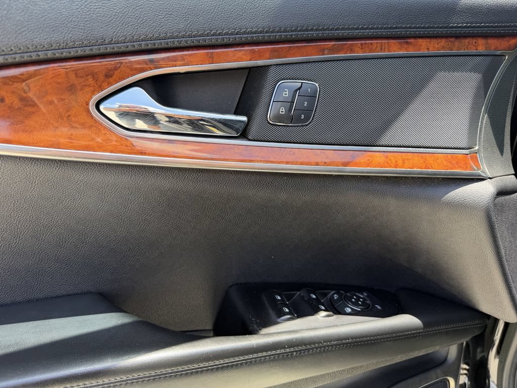 Used 2018 Lincoln MKX Reserve FWD image 7