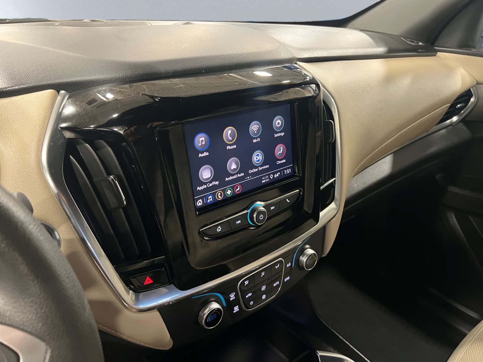 Used 2023 Chevrolet Traverse LS w/ Safety Package AWD/4WD image 14