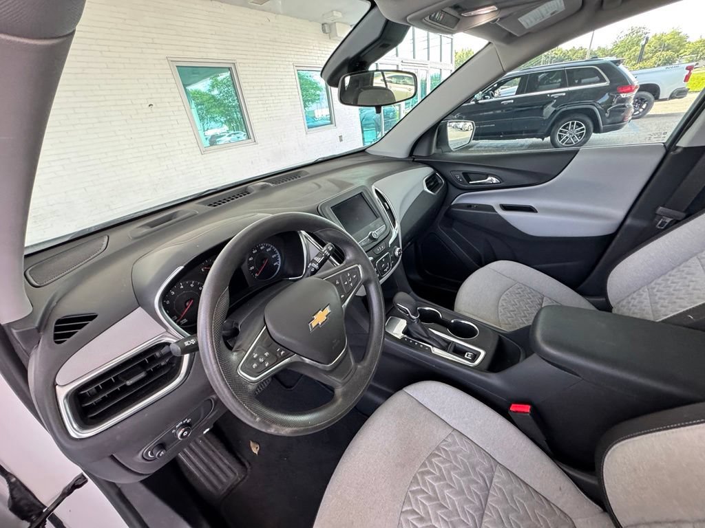 Used 2024 Chevrolet Equinox LS w/ Sport Edition FWD image 13