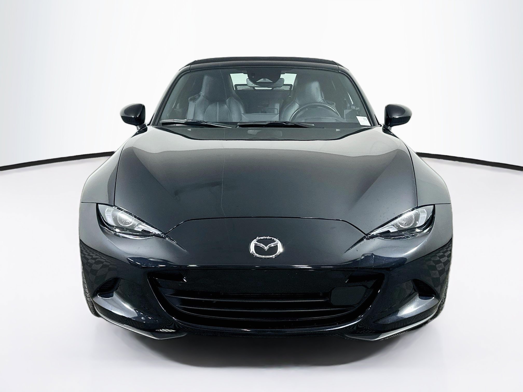 Used 2024 MAZDA MX-5 Miata Grand Touring RWD image 2