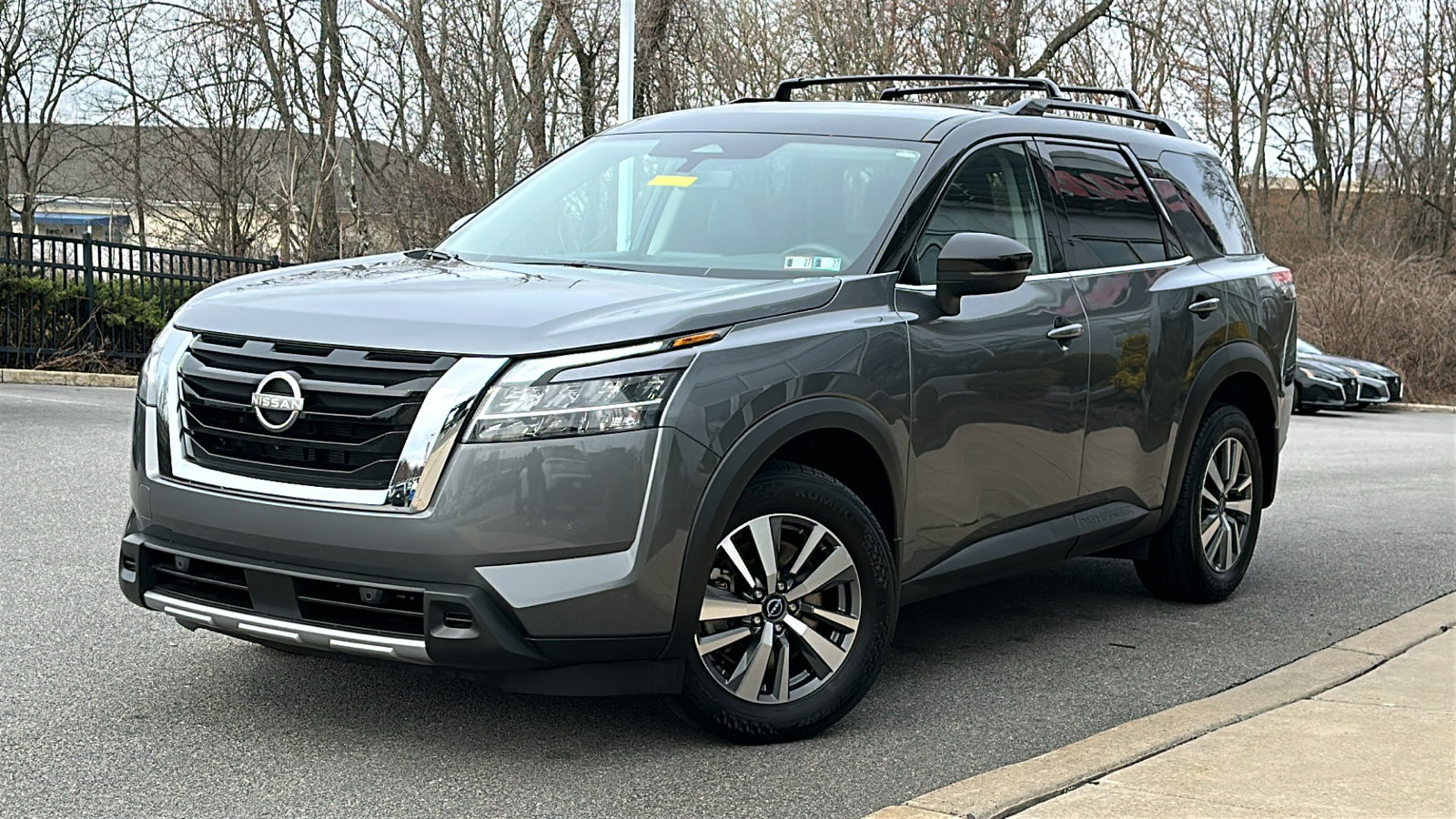 Certified 2023 Nissan Pathfinder SL