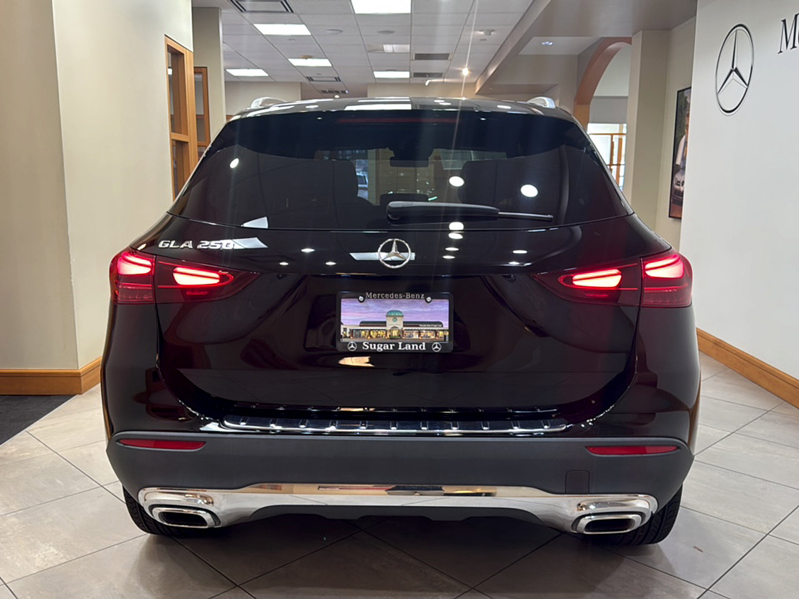 Certified 2025 Mercedes-Benz GLA 250 image 7