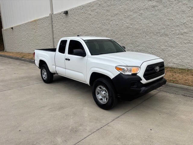 Used 2016 Toyota Tacoma SR image 20