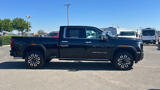 Used 2025 GMC Sierra 2500 Denali Ultimate image 2