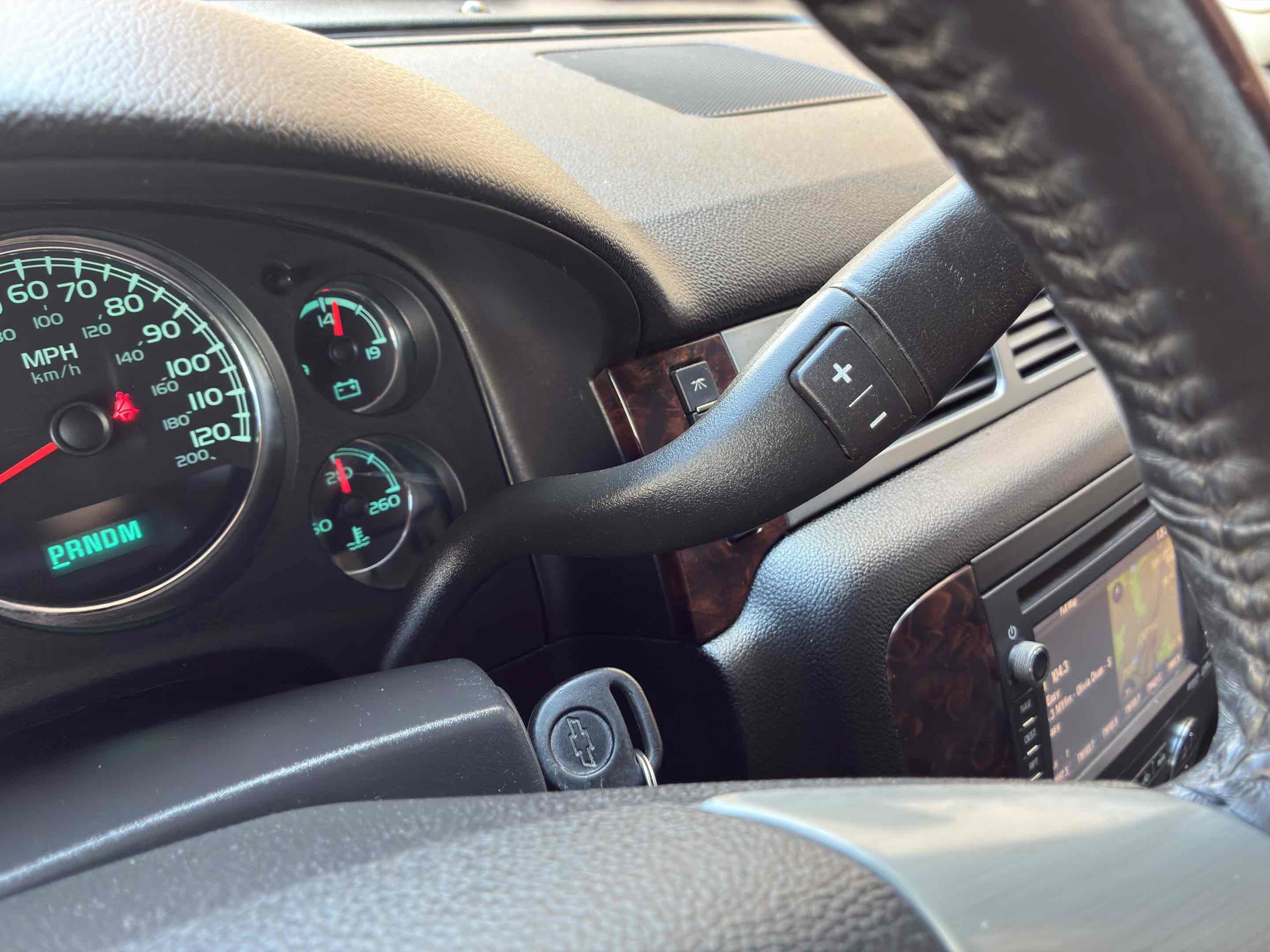 Used 2012 GMC Yukon Denali AWD/4WD image 28