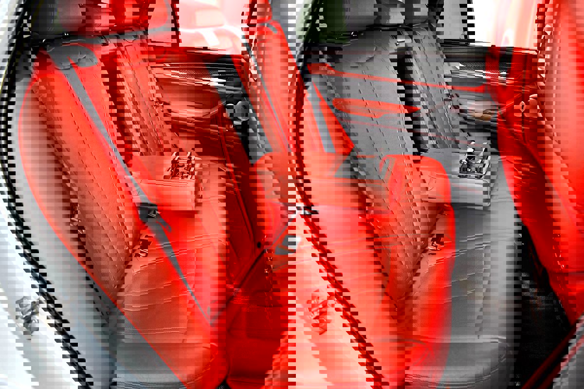 Used 2016 BMW X5 M image 46