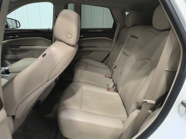 Used 2016 Cadillac SRX Luxury w/ Driver Awareness Package AWD/4WD image 16