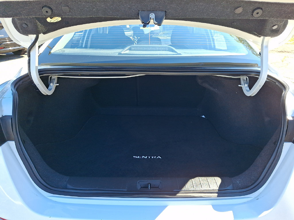 Certified 2024 Nissan Sentra S FWD image 29