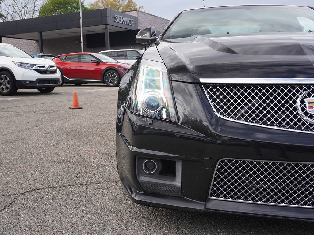 Used 2011 Cadillac CTS V RWD image 12