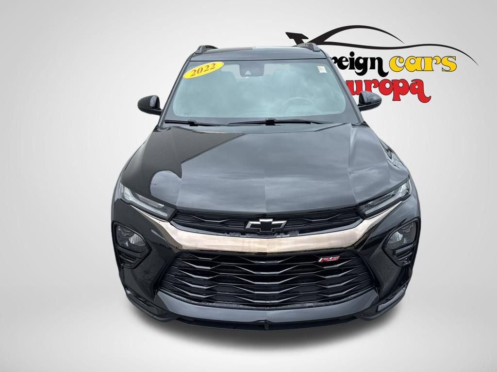 Used 2022 Chevrolet TrailBlazer RS FWD image 2