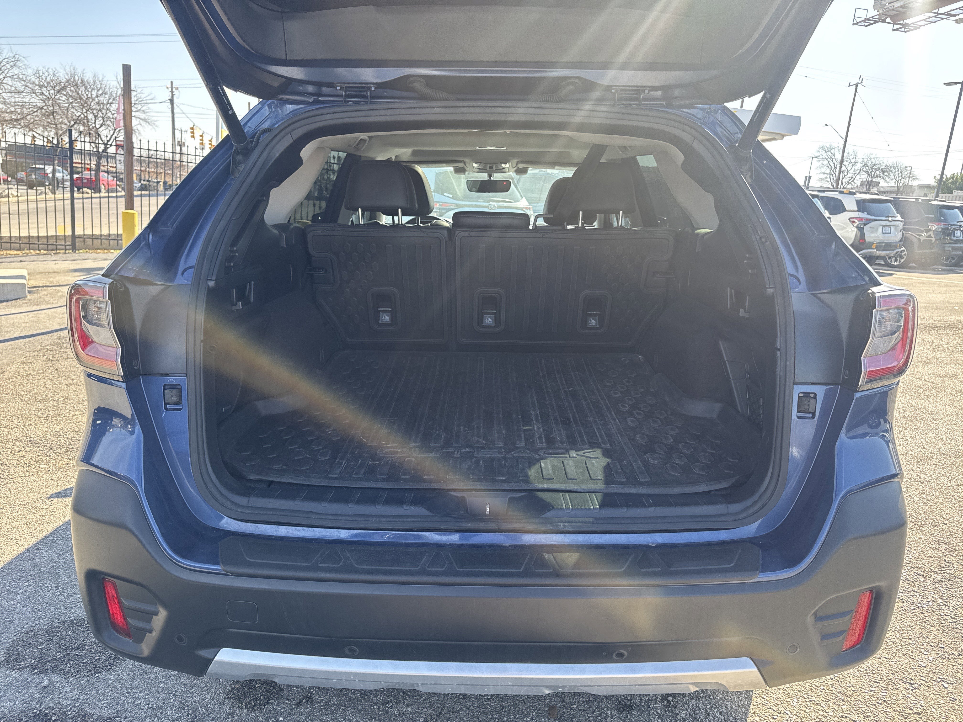 Used 2021 Subaru Outback Limited w/ Popular Package #2 image 29