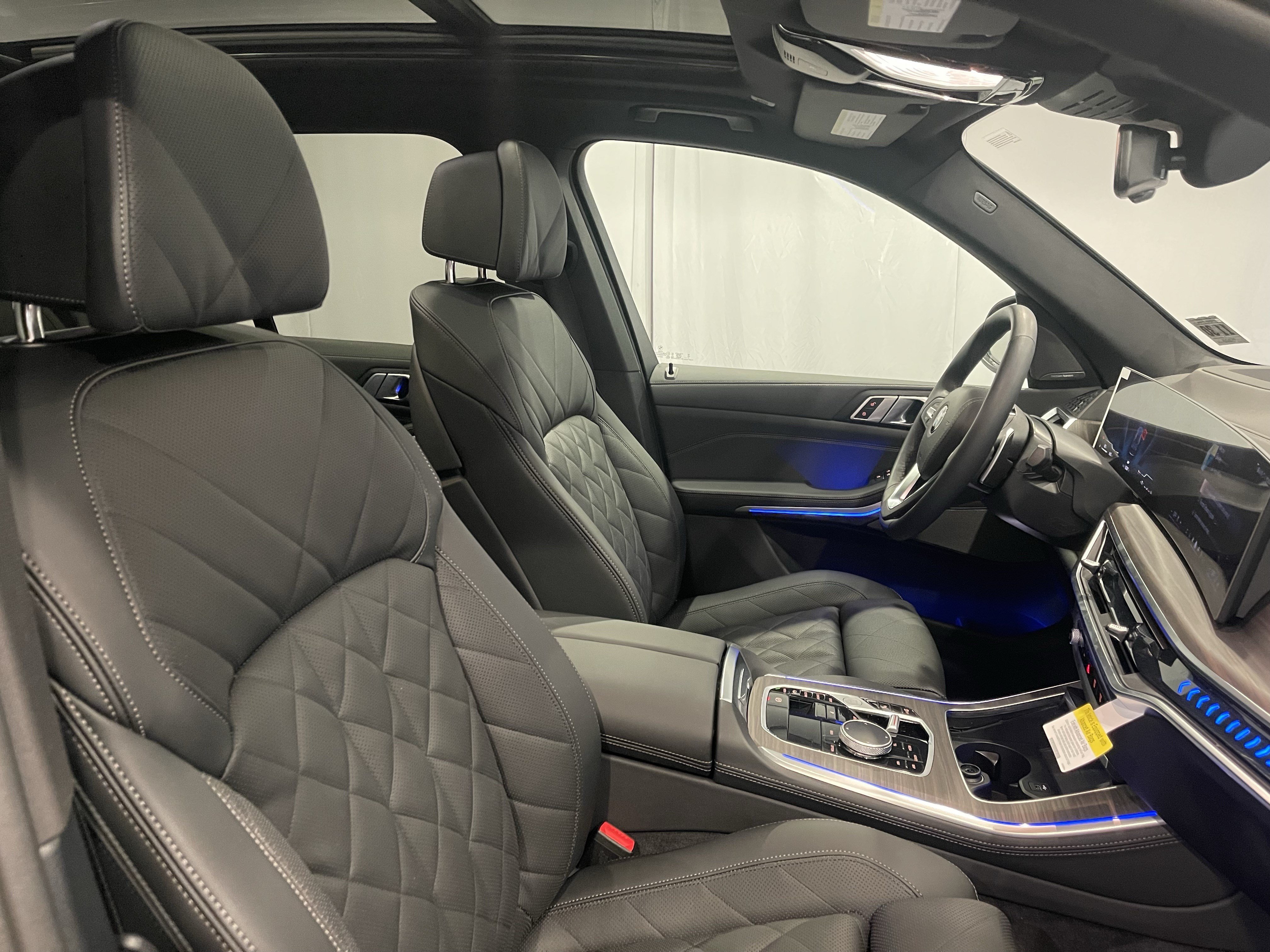 Used 2026 BMW X5 xDrive40i w/ Climate Comfort Package AWD/4WD image 15