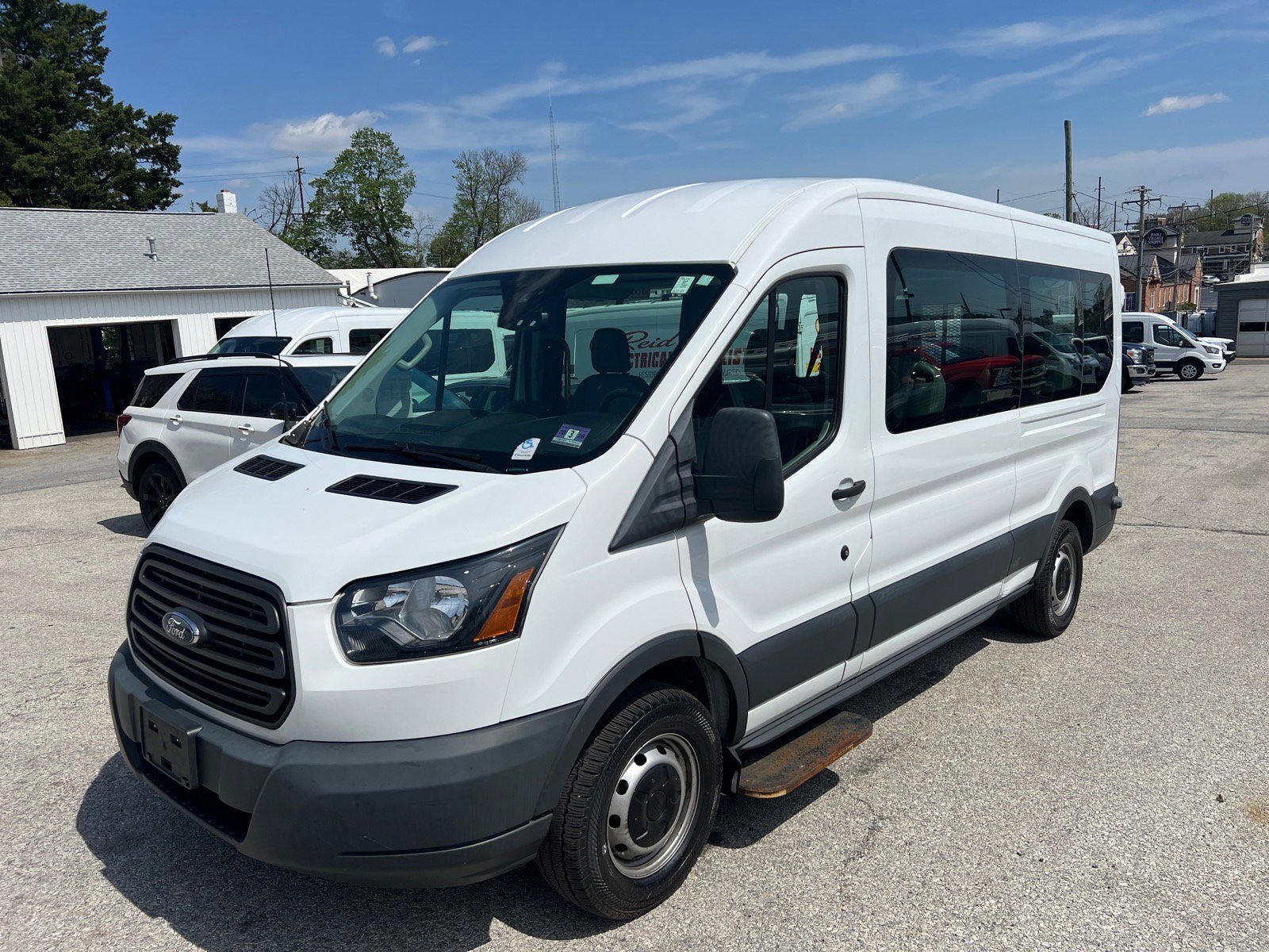 Used 2018 Ford Transit 250 148 Medium Roof image 1