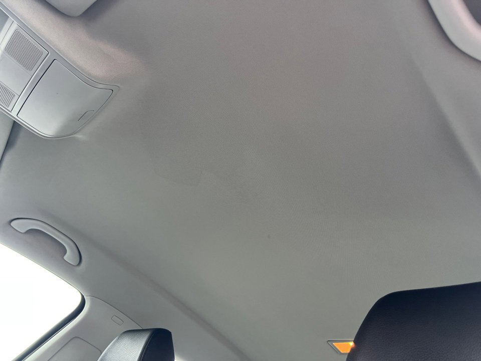 Used 2017 Volkswagen Tiguan S image 25