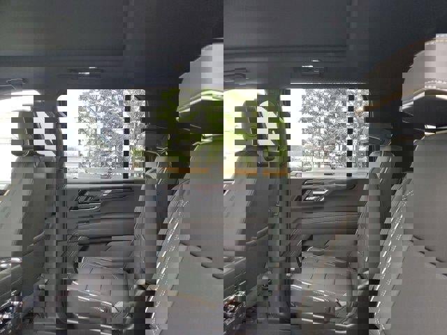 New 2026 GMC Yukon XL Elevation w/ Elevation Premium Package image 9