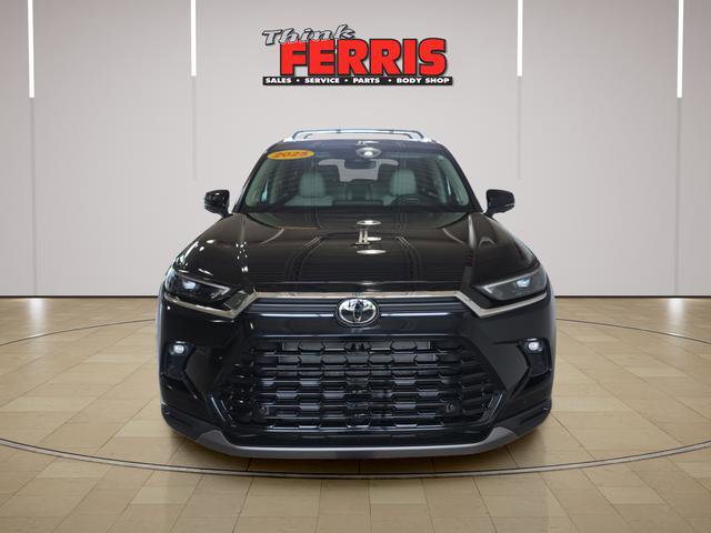 Used 2025 Toyota Grand Highlander AWD Hybrid image 2