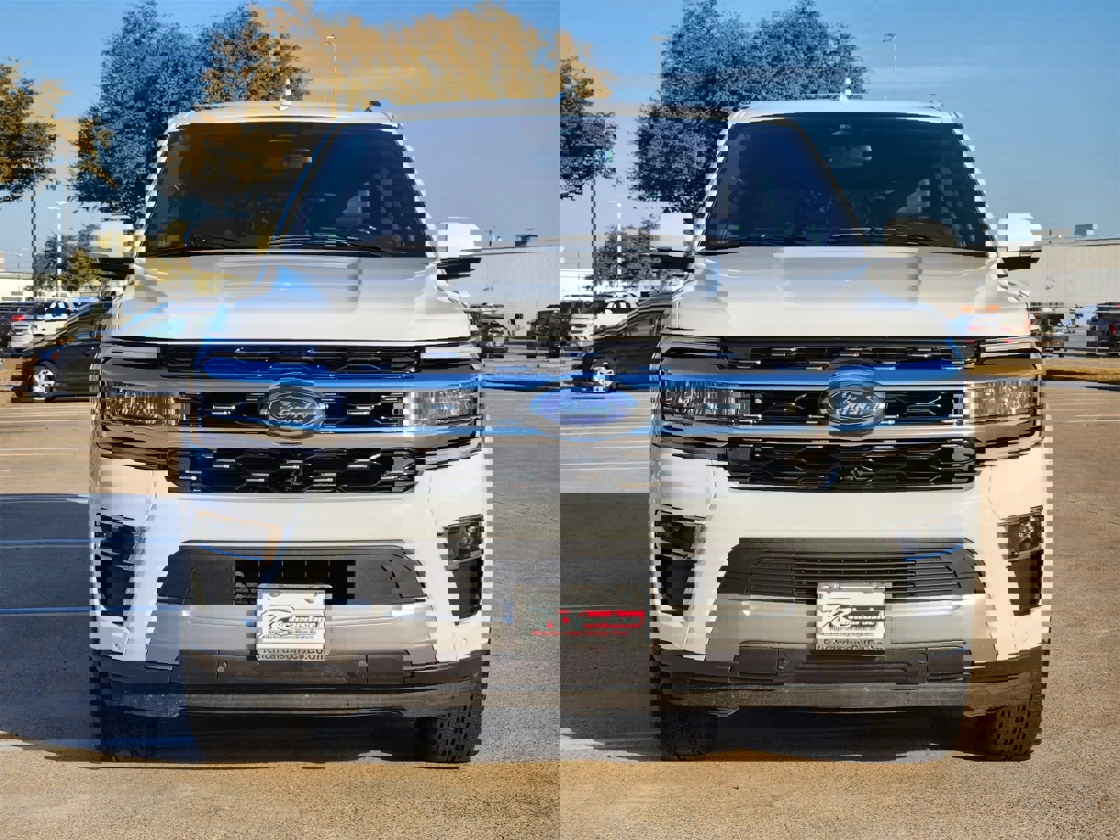 Used 2023 Ford Expedition Limited image 7