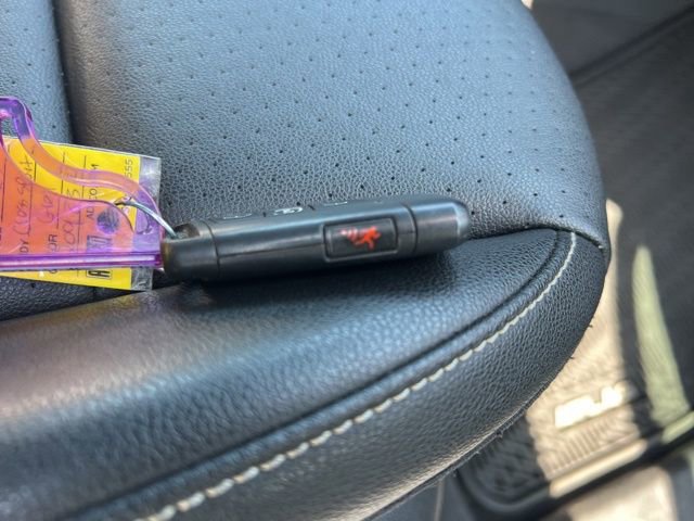 Used 2020 Volkswagen Atlas Cross Sport SE image 37