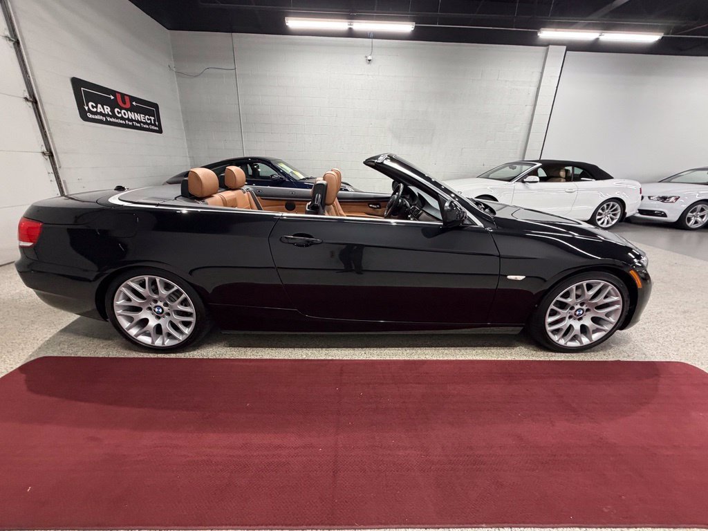 Used 2010 BMW 328i Convertible RWD image 12