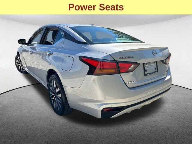 Used 2024 Nissan Altima 2.5 SV AWD/4WD image 10